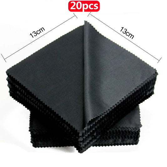 20 black cleaning cloths with 13cm x 13cm dimensions and a '20pcs' label on a white background